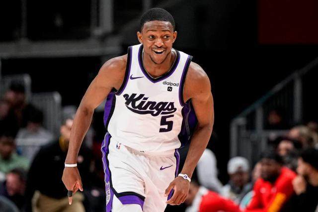 五星体育-谁是新赛季潜在黑马？美国杨毅：国王队，因为福克斯