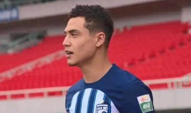 五星体育电脑版-吾米提江重伤后手术错过安东尼奥 母亲已连夜赴津